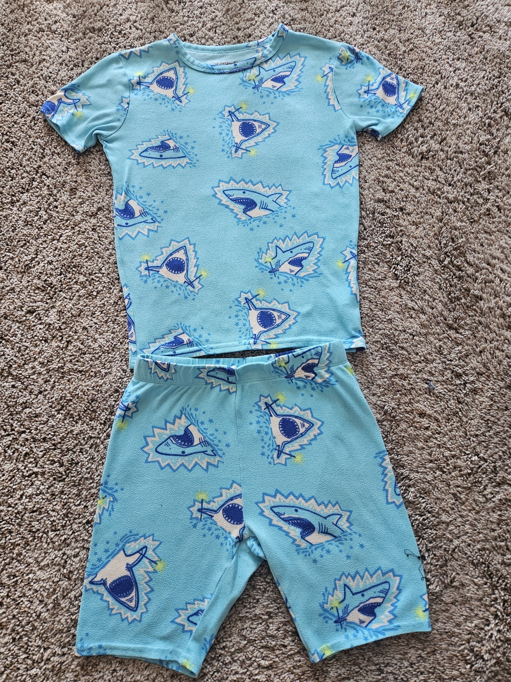 Cat & Jack Aqua Shark Print Short Sleeve Pajama Set